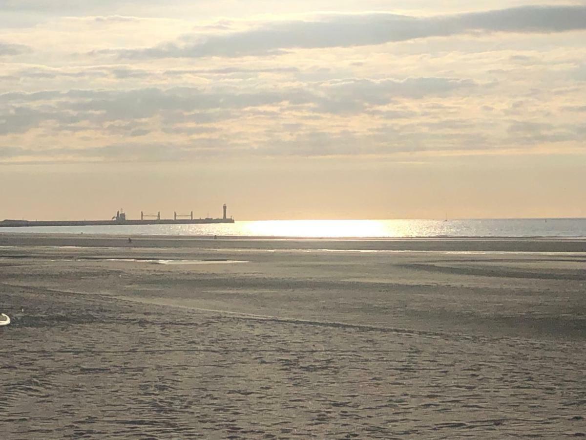 Une Viree A Dunkerque Entre Ville Et Plage 됭케르크 외부 사진
